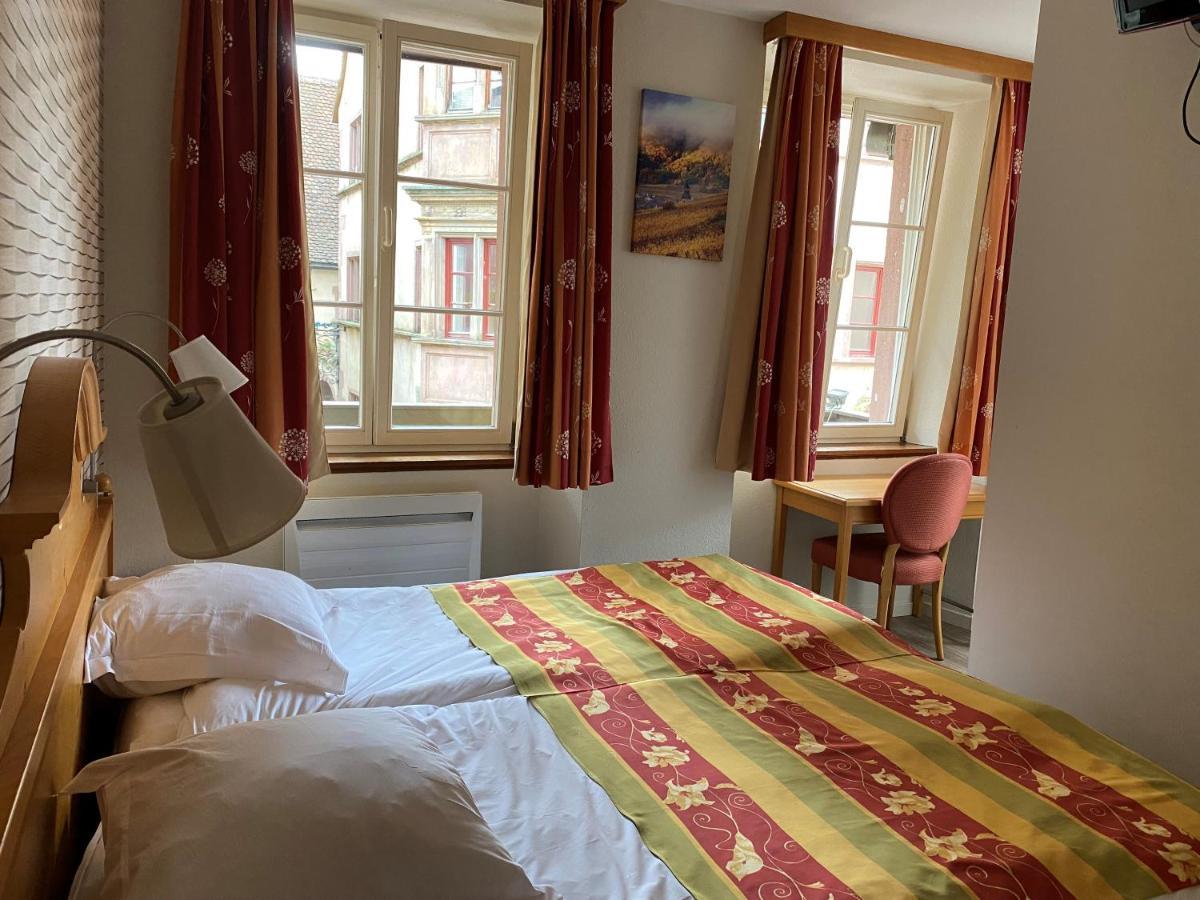 Hotel Au Cerf Riquewihr Eksteriør billede