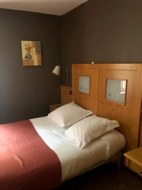 Hotel Au Cerf Riquewihr Eksteriør billede