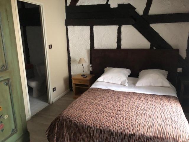 Hotel Au Cerf Riquewihr Eksteriør billede