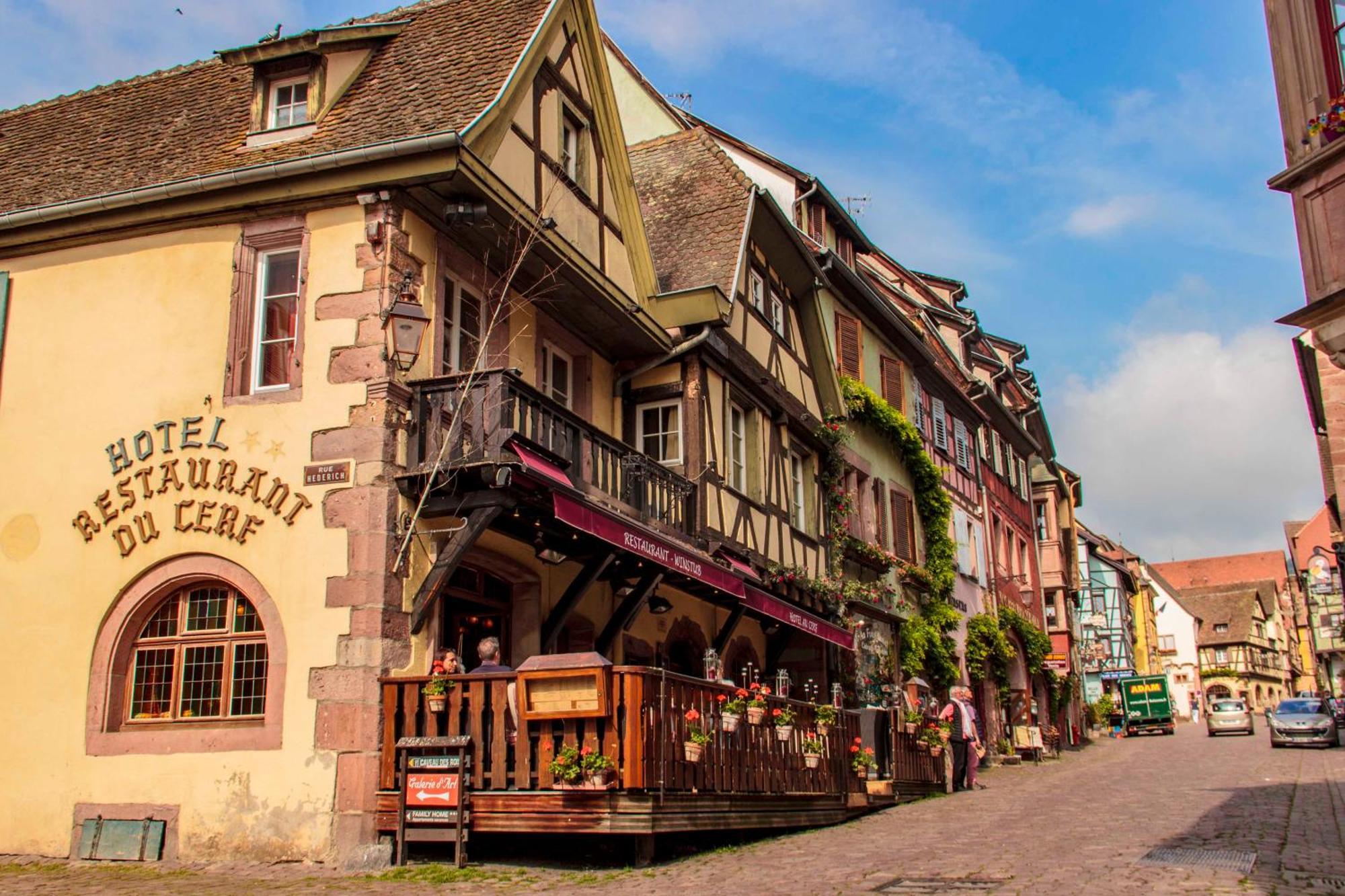 Hotel Au Cerf Riquewihr Eksteriør billede